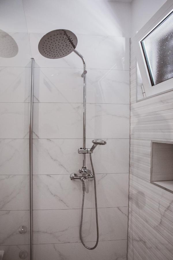 Comfort Sea View Apartment Dugi Rat Εξωτερικό φωτογραφία